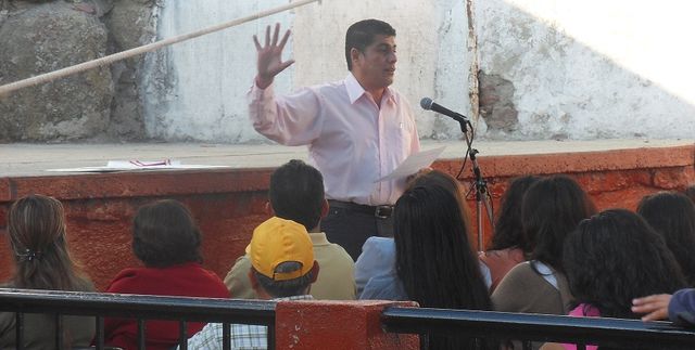 Sin Nombre