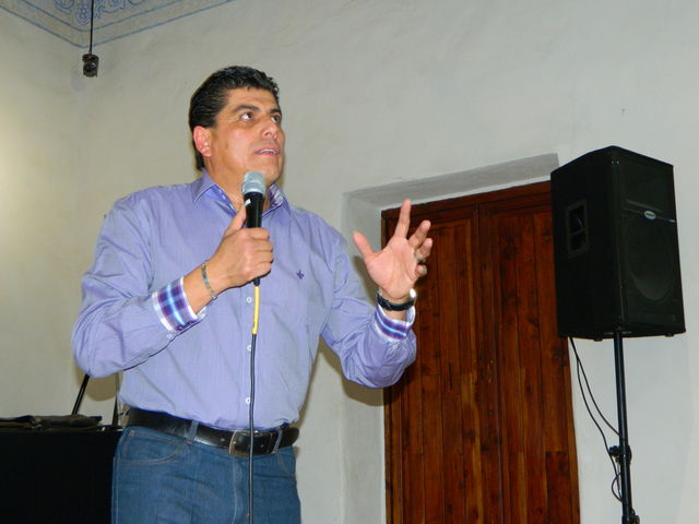 Sin Nombre